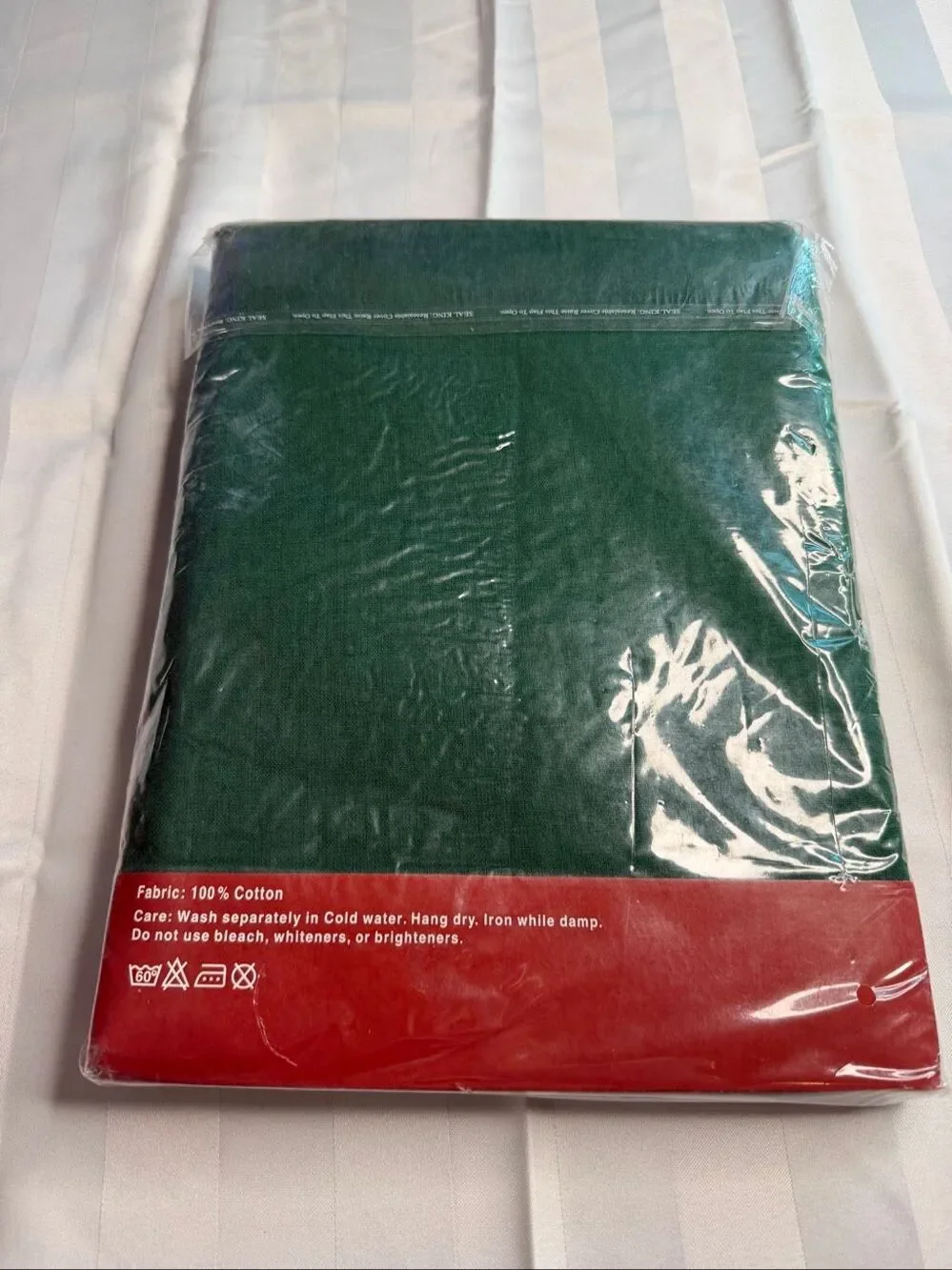 DANSK Green Christmas Tree 100% Cotton Round Tablecloth 90” NWT